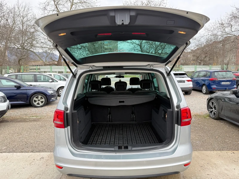 VW Sharan, снимка 15 - Автомобили и джипове - 53477513