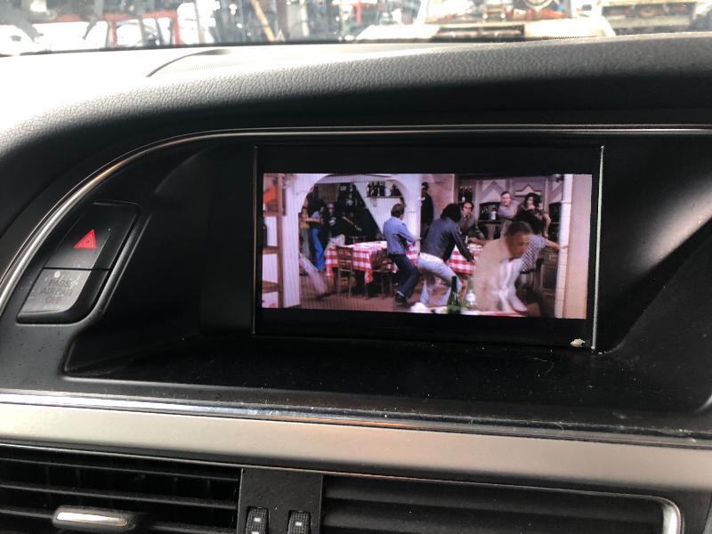 Audi A5 180 TFSI. TV NAVI DVD BANG OLUFSEN, снимка 10 - Автомобили и джипове - 41851264