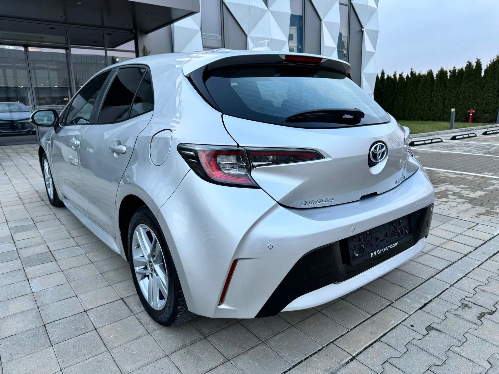 Toyota Corolla С.КНИЖКА-КАМЕРА-DISTRONIK-LANE-ASIST-EMERGE-BRAKE - изображение 7