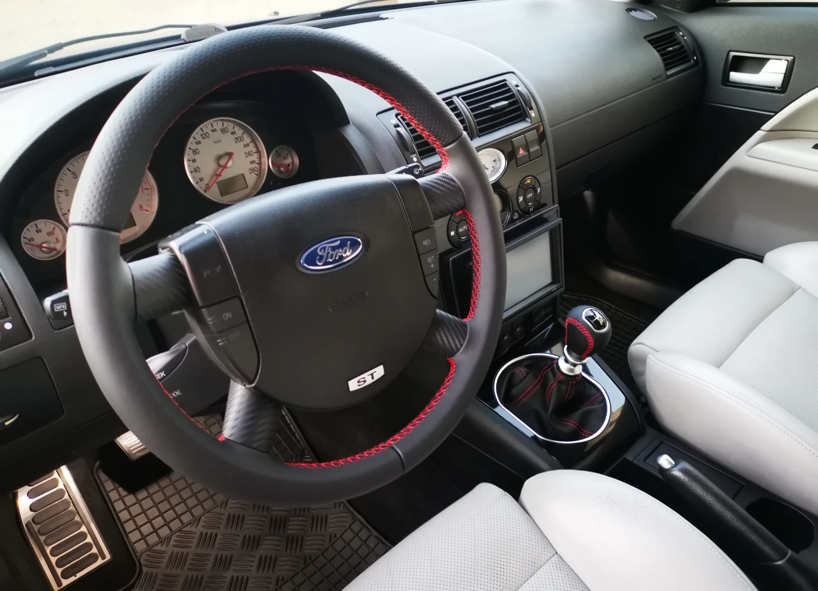 Ford Mondeo 3.0 ST | Mobile.bg   15