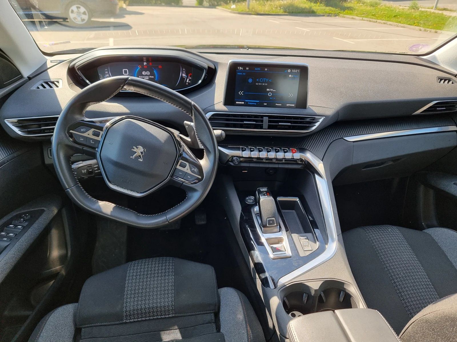 Peugeot 5008 1.2 / 8 ск. - изображение 9
