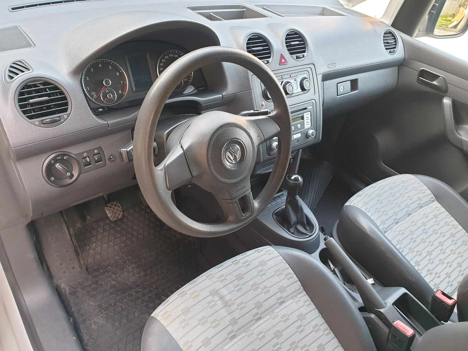 VW Caddy 2.0i-Eco Fuel (Фабричен Метан) - изображение 9