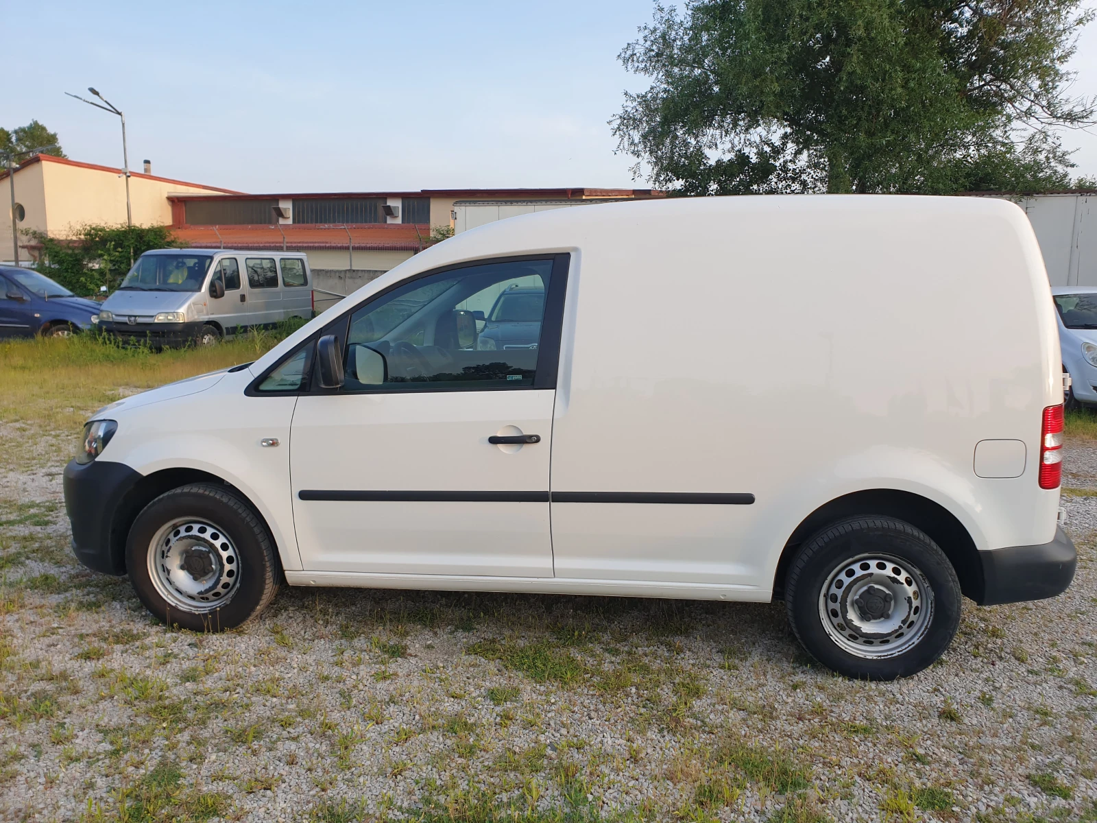 VW Caddy 2.0i-Eco Fuel (Фабричен Метан) - изображение 8