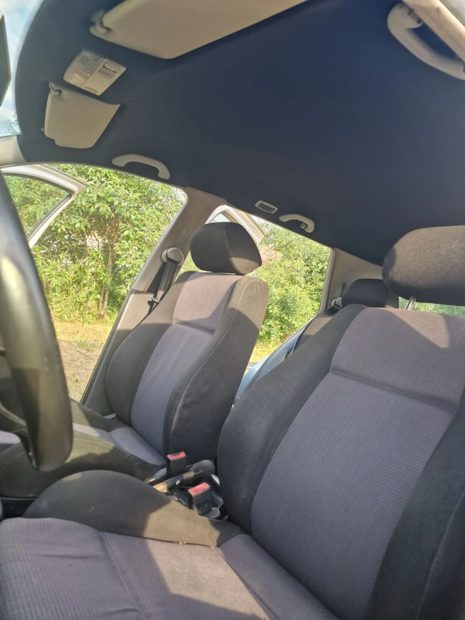 VW Golf 1.6 - изображение 8