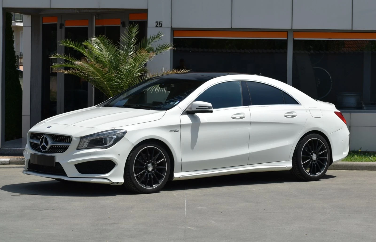 Mercedes-Benz CLA 250 4-Matic AMG - изображение 2