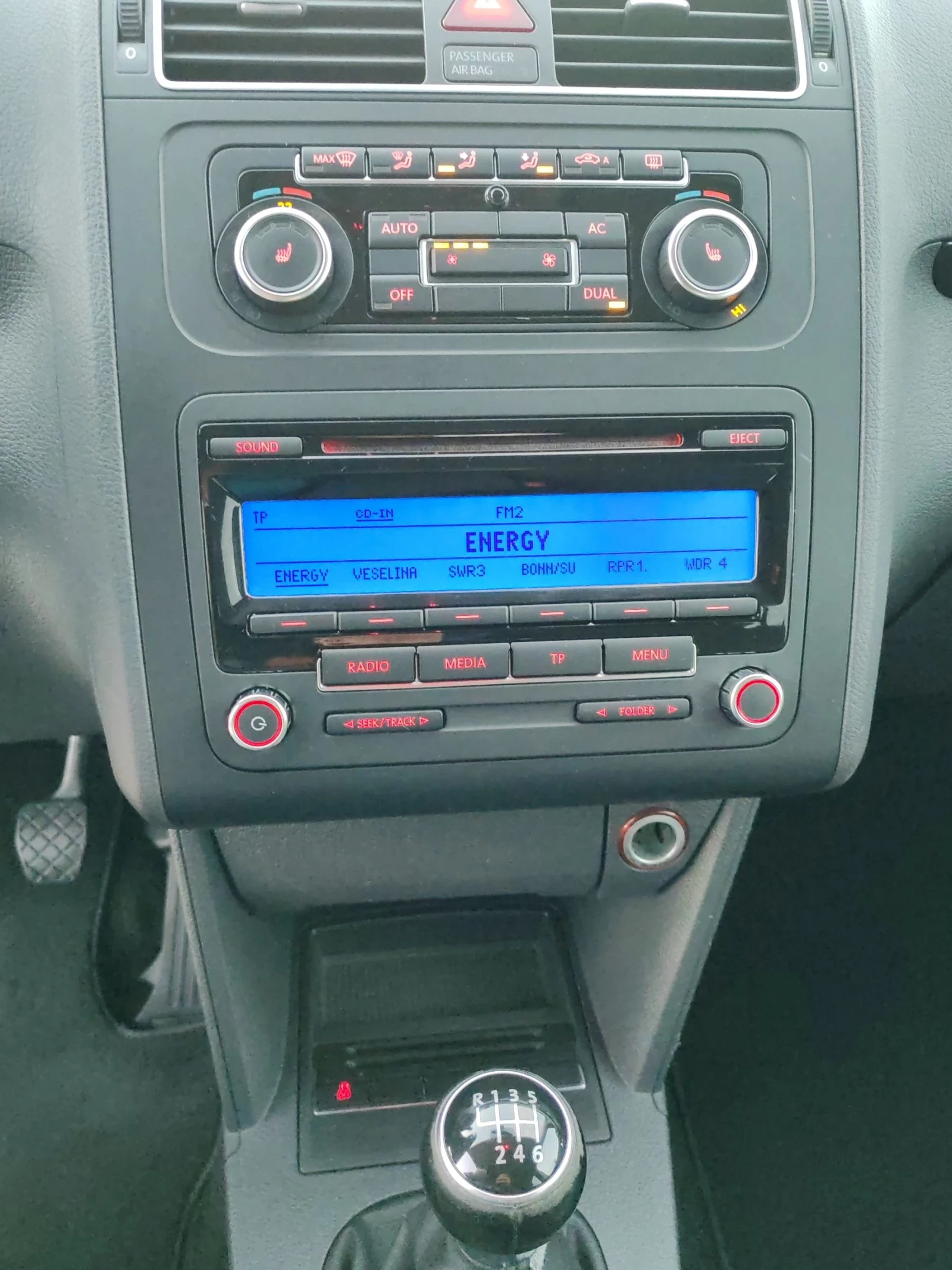 VW Touran 2.0, 140.. Highline,   | Mobile.bg   13