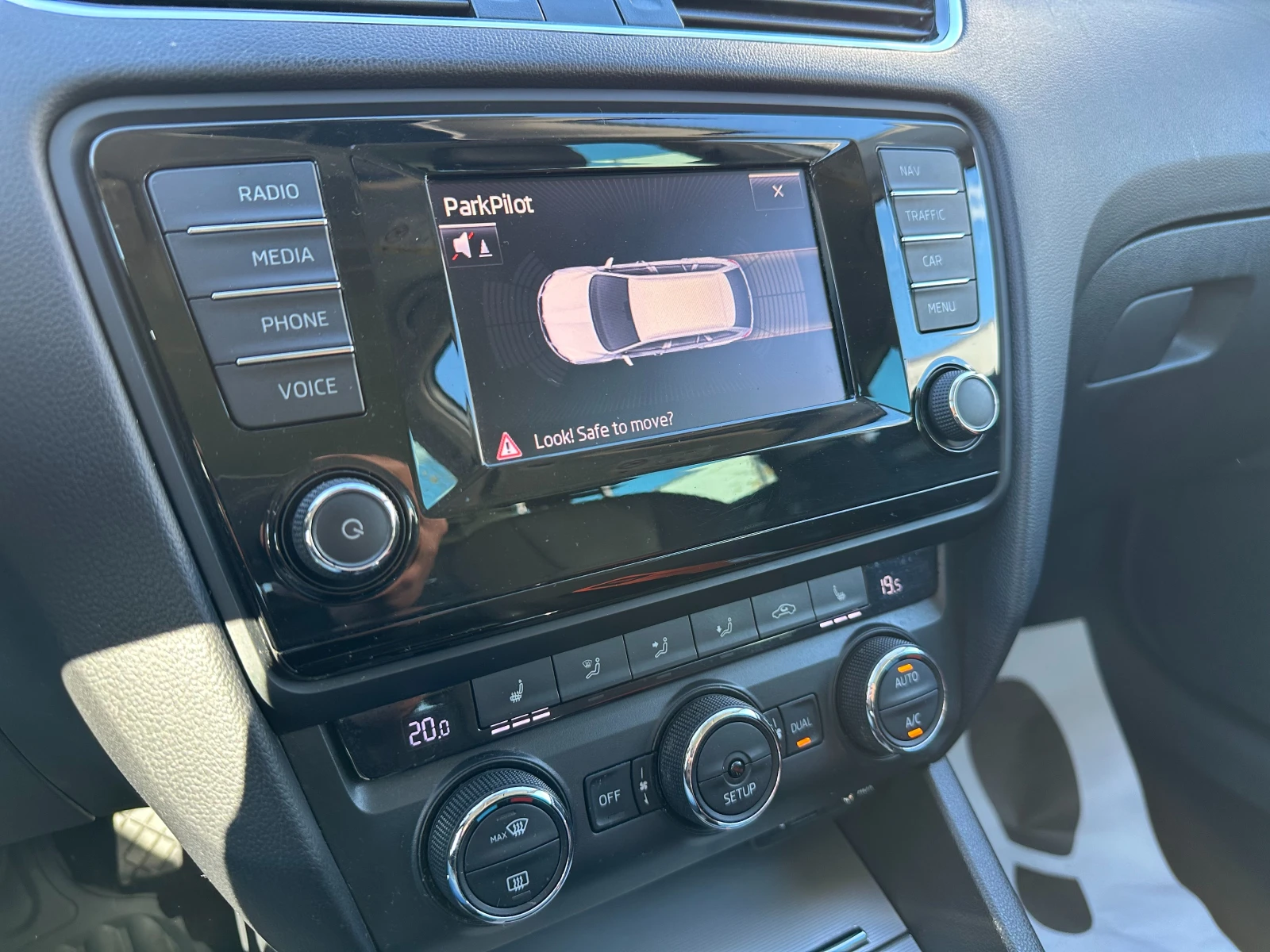 Skoda Octavia ГАРАНЦИЯ/2.0d 150 к.с. | Mobile.bg — изображение 12