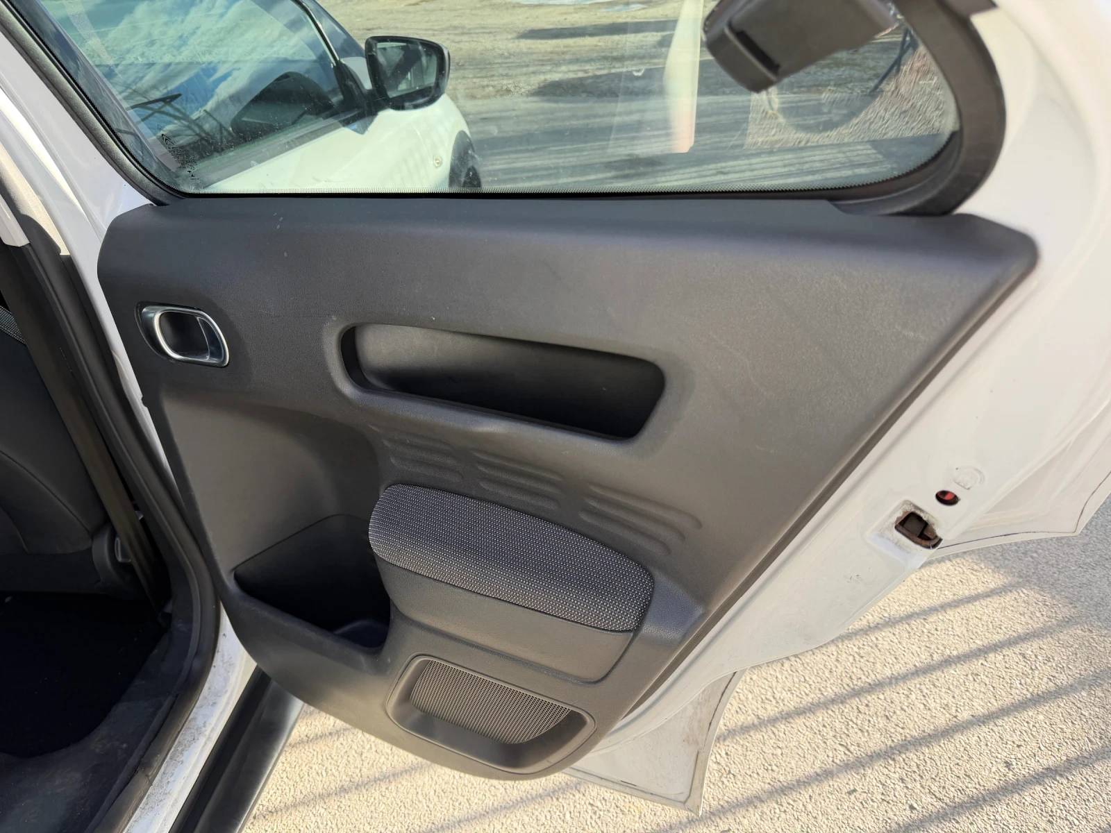 Citroen C4 Cactus 1.6 HDI | Mobile.bg � ����������� 8