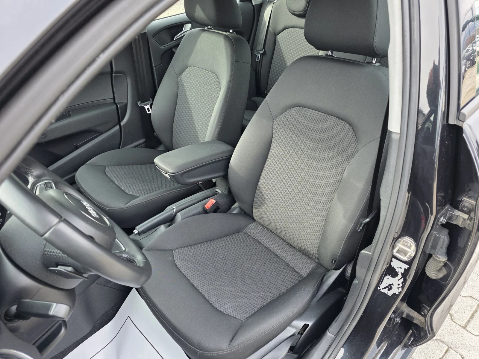 Audi A1 1.6TDi S-Line ������ | Mobile.bg � ����������� 11