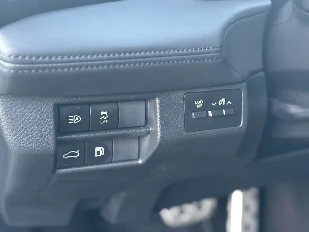 Toyota Avalon * XSE 4dr Sedan Automatic * CARFAX * ЦЕНА ДО БГ - изображение 8