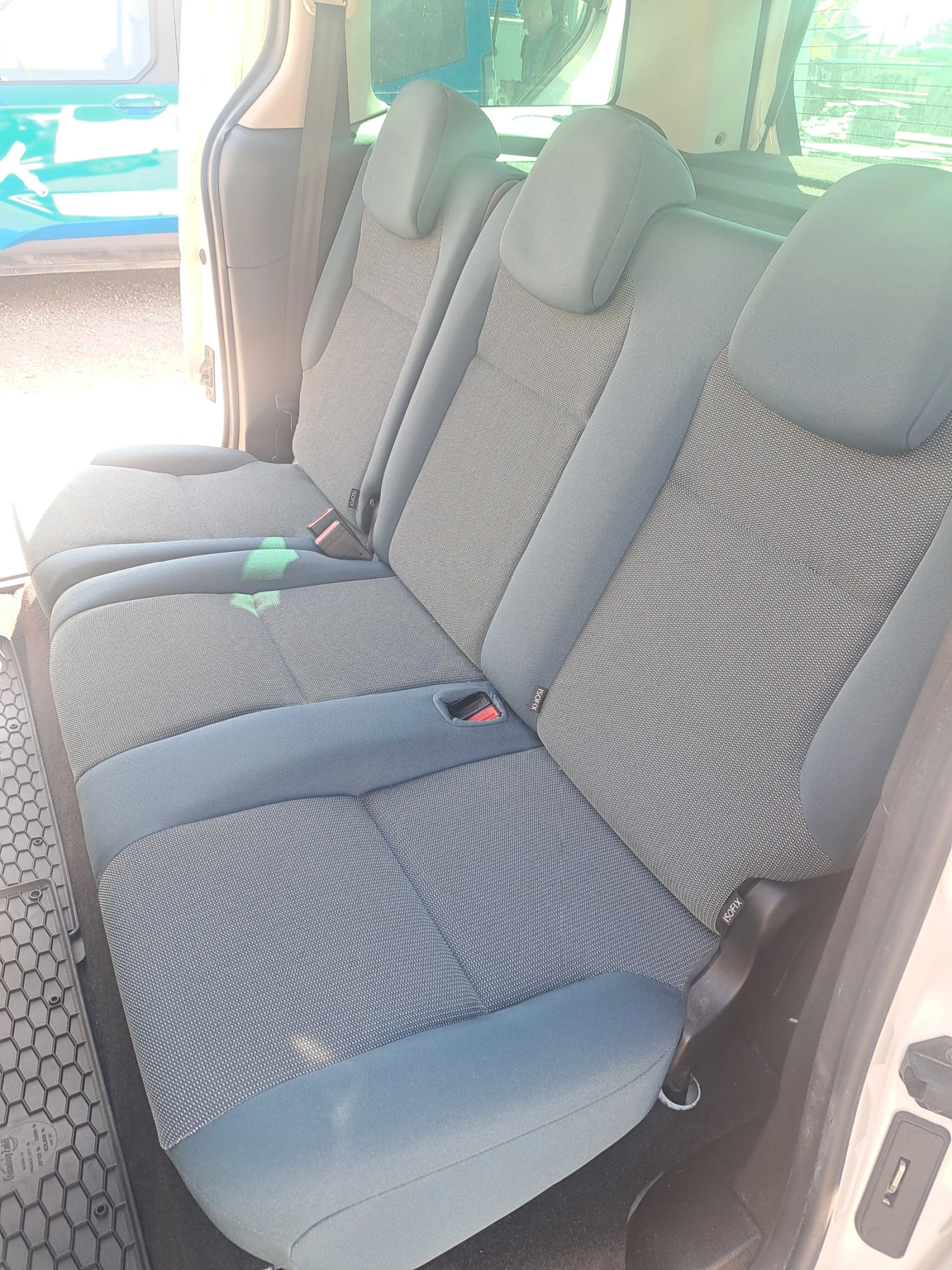 Citroen Berlingo 1.6 HDI 2018 Евро 6, снимка 12 - Автомобили и джипове - 53816760