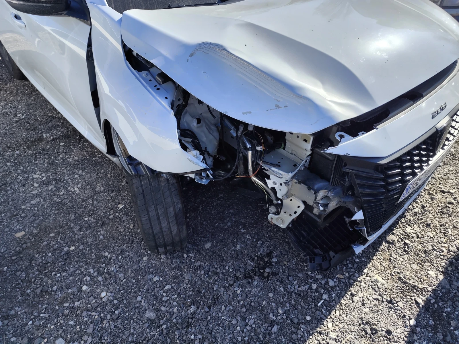 Peugeot 208 | Mobile.bg � ����������� 3