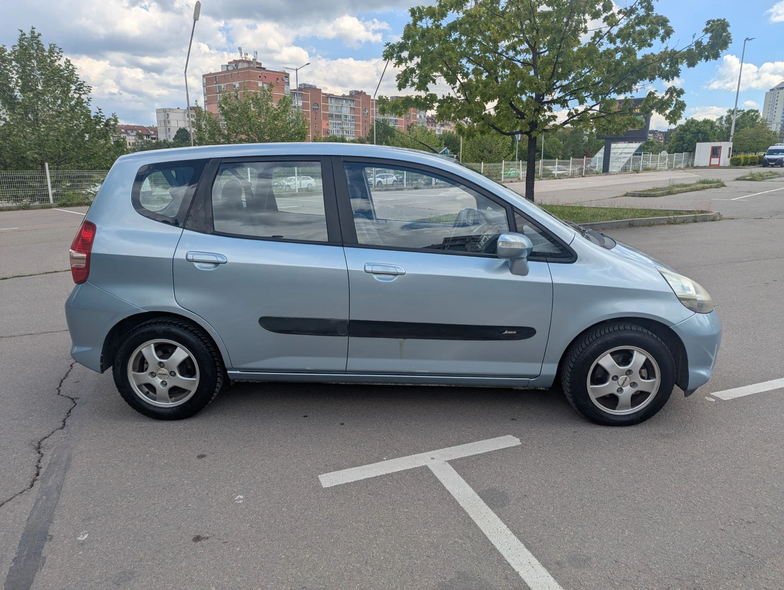 Honda Jazz 1.4 LS, снимка 3 - Автомобили и джипове - 54569140