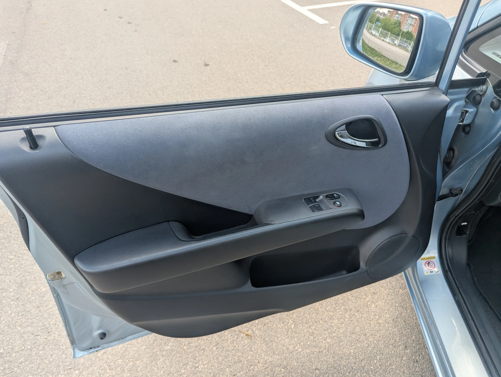 Honda Jazz 1.4 LS, снимка 12 - Автомобили и джипове - 54569140