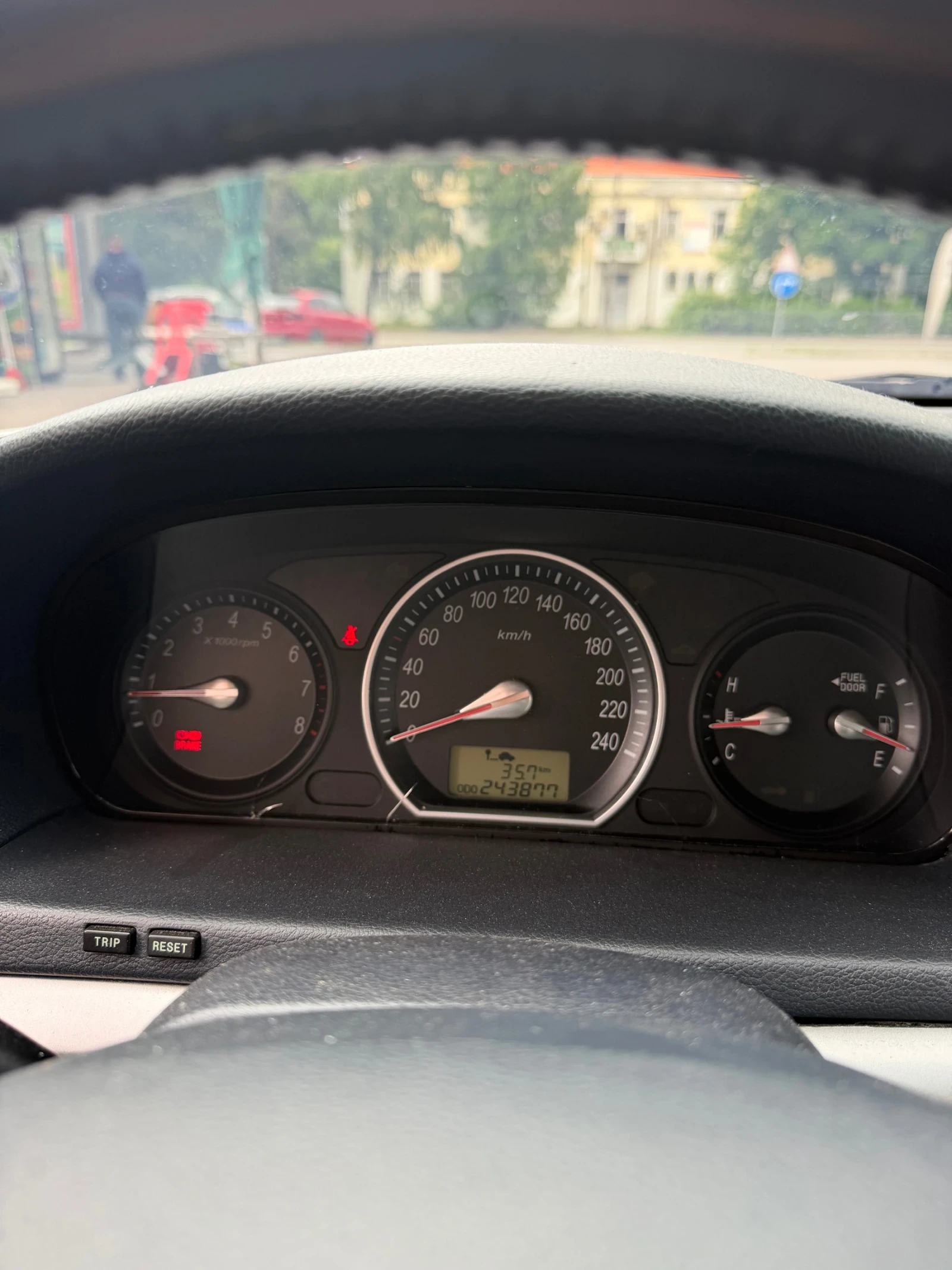 Hyundai Sonata 2.4 ГАЗ/БЕНЗИН, снимка 10 - Автомобили и джипове - 54654928