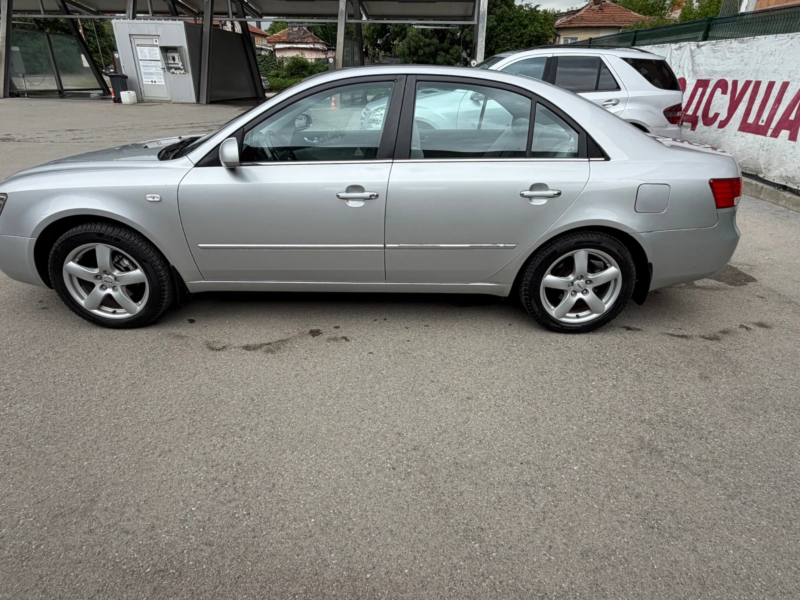 Hyundai Sonata 2.4 ГАЗ/БЕНЗИН, снимка 3 - Автомобили и джипове - 54654928