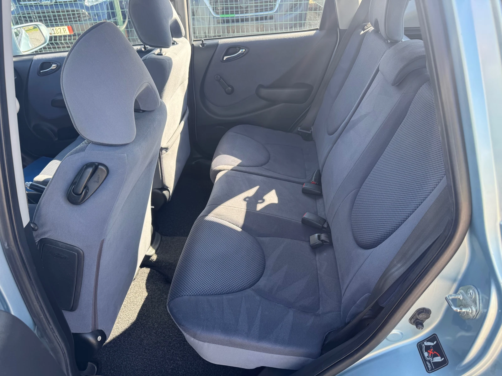 Honda Jazz 1.4i FACELIFT* Клима* Германия* Топ, снимка 10 - Автомобили и джипове - 54703987
