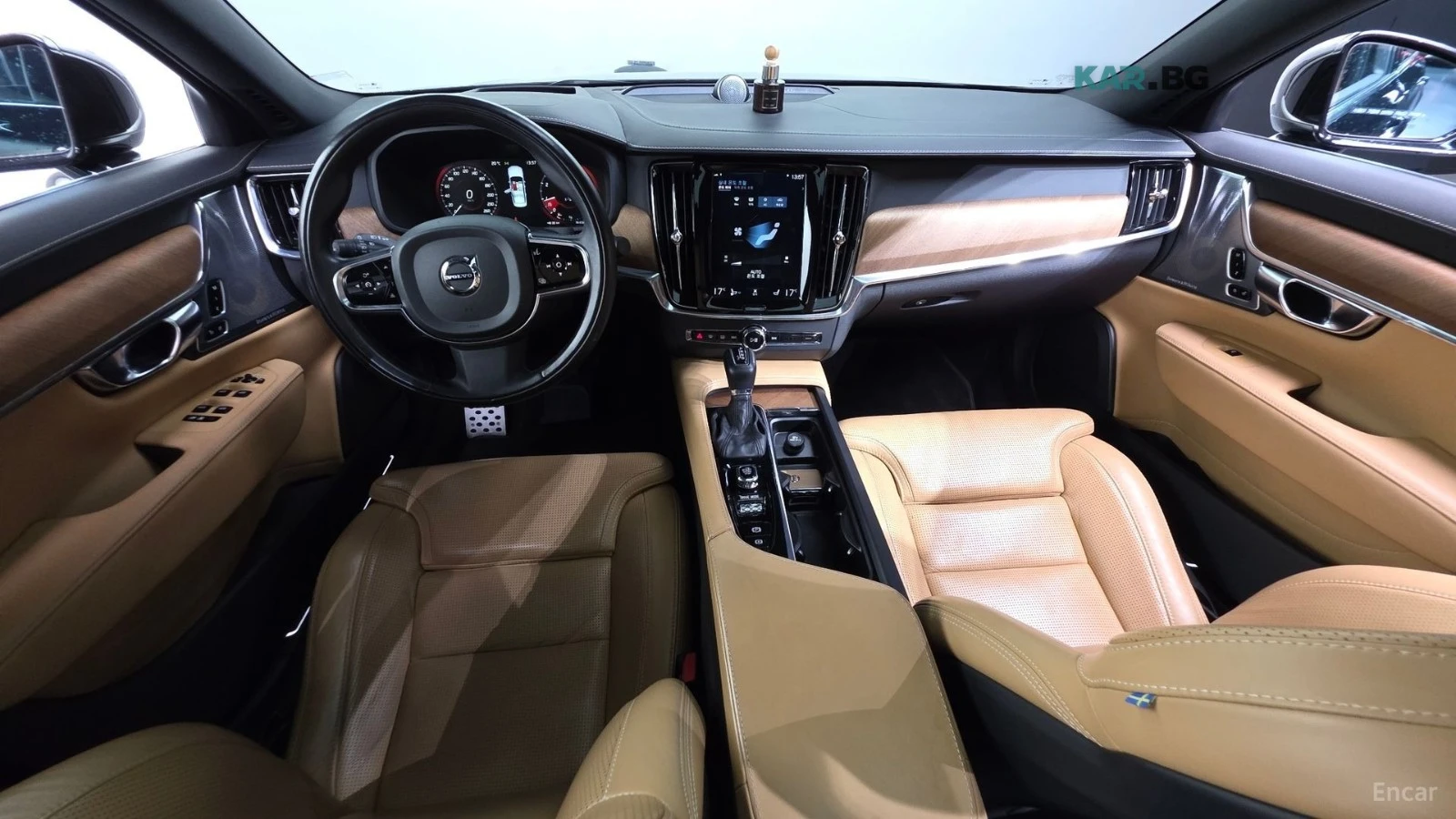 Volvo S90 T5* INSCRIPTION* ПОДГРЕВ* ОБДУХВАНЕ* 360* КАМЕРИ* , снимка 8 - Автомобили и джипове - 54784045