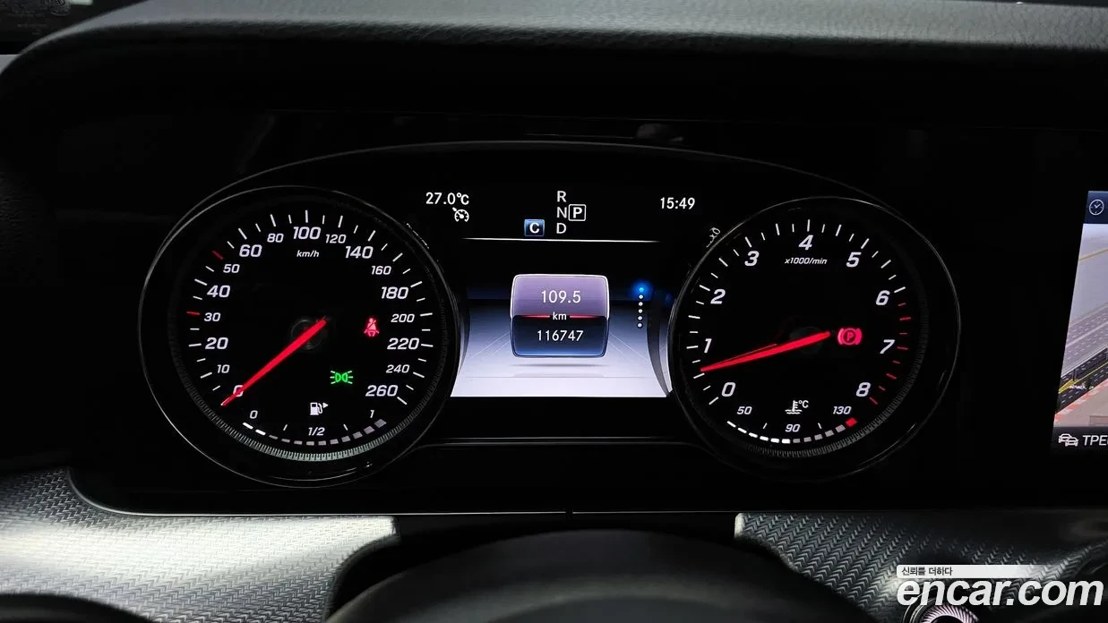 Mercedes-Benz E 250 2.0 Avantgarde, Подгрев, Navi, Задна камера, снимка 7 - Автомобили и джипове - 54932624