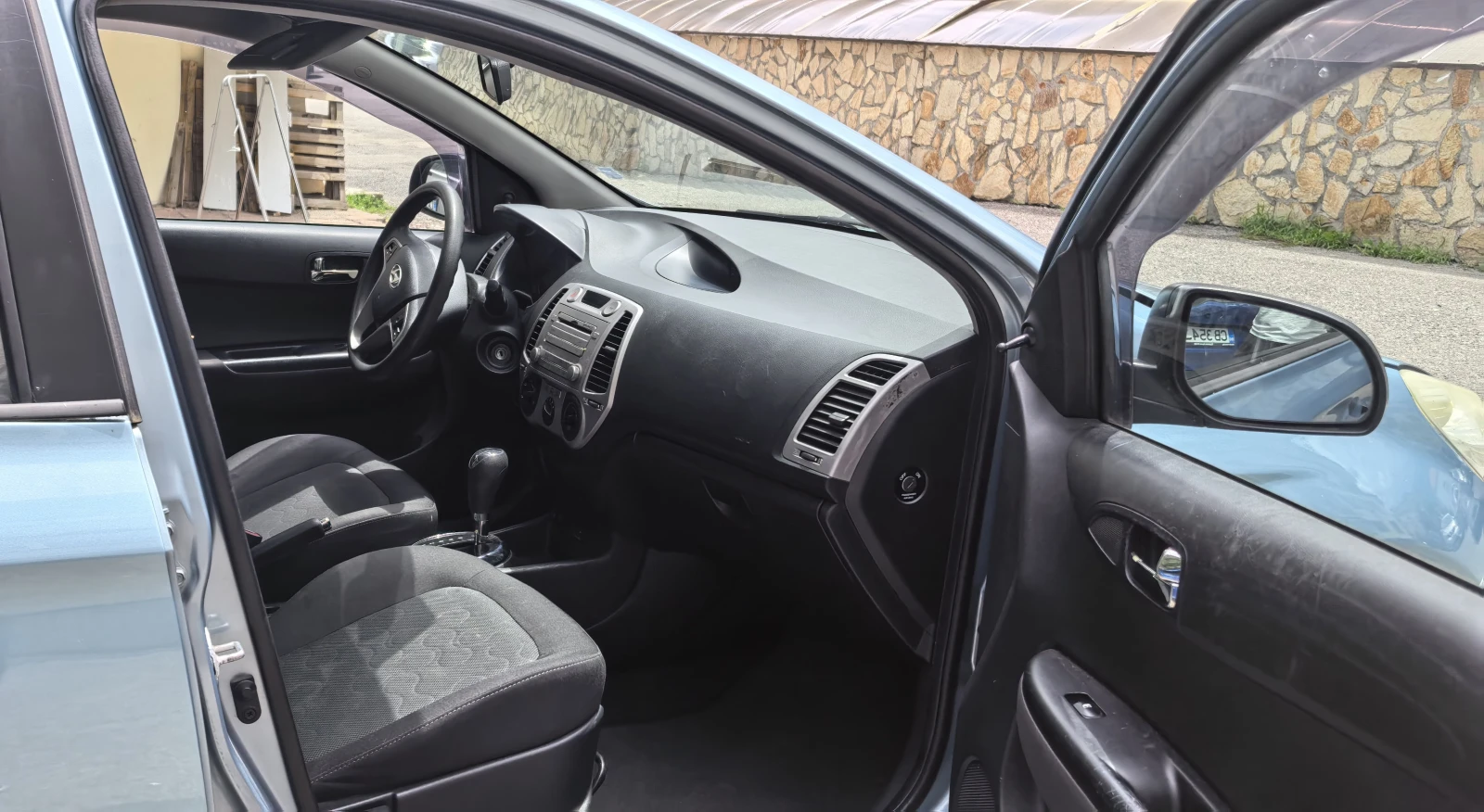 Hyundai I20, снимка 6 - Автомобили и джипове - 55247736