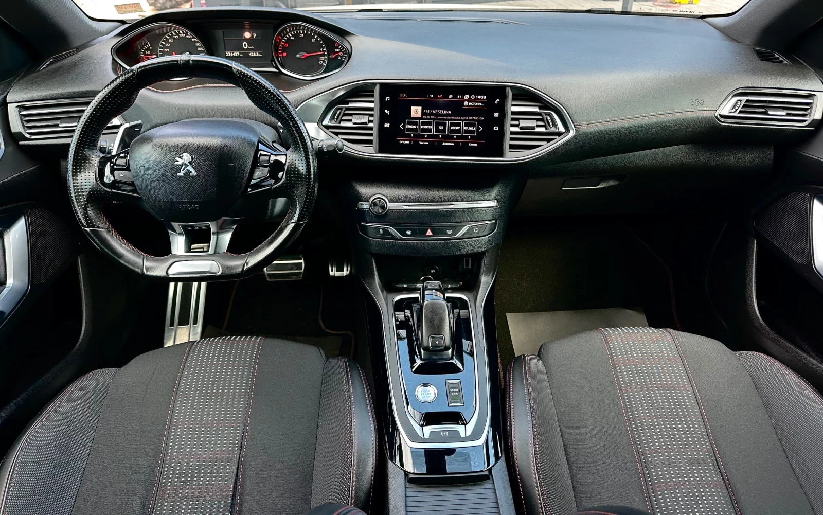 Peugeot 308 GT-LINE 1.5  130ks , снимка 9 - Автомобили и джипове - 55418030