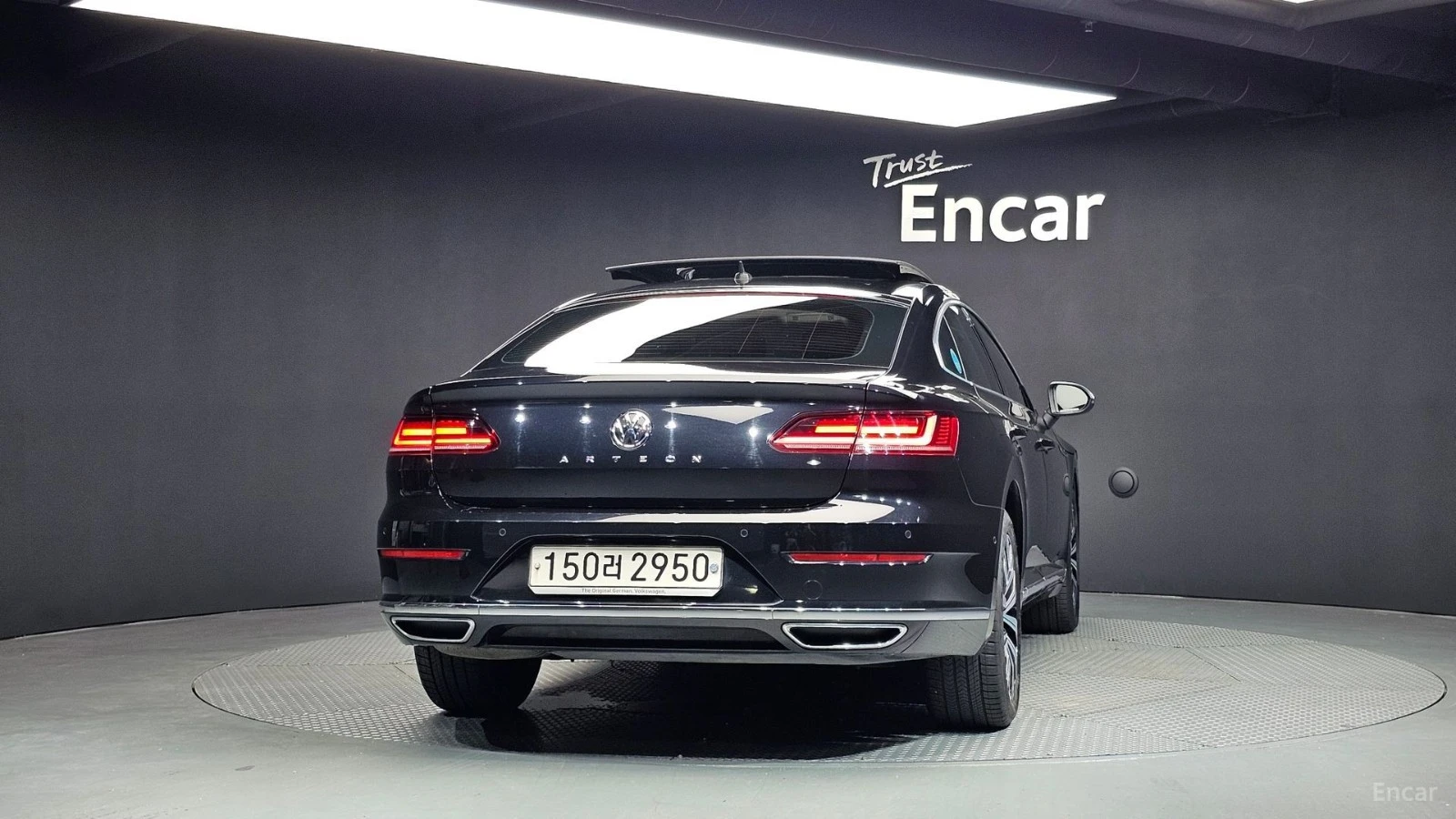 VW Arteon 2.0TDI* PREMIUM* ПОДГРЕВ* ОБДУХВАНЕ* ПАНО* КАМЕРА*, снимка 4 - Автомобили и джипове - 55586112