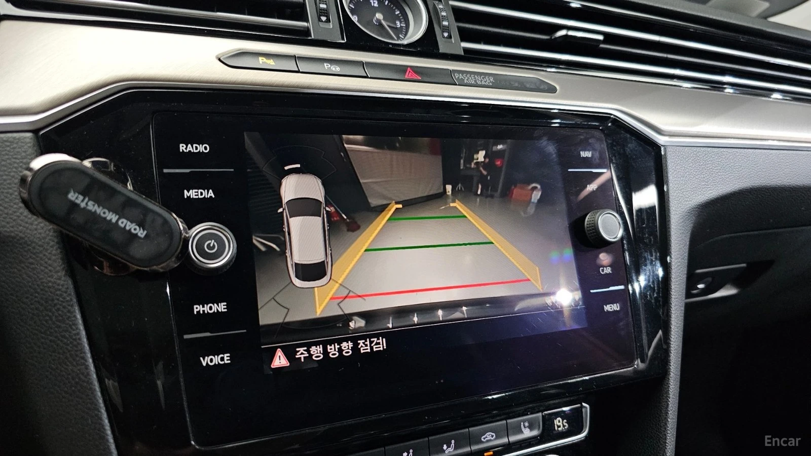 VW Arteon 2.0TDI* PREMIUM* ПОДГРЕВ* ОБДУХВАНЕ* ПАНО* КАМЕРА*, снимка 13 - Автомобили и джипове - 55586112
