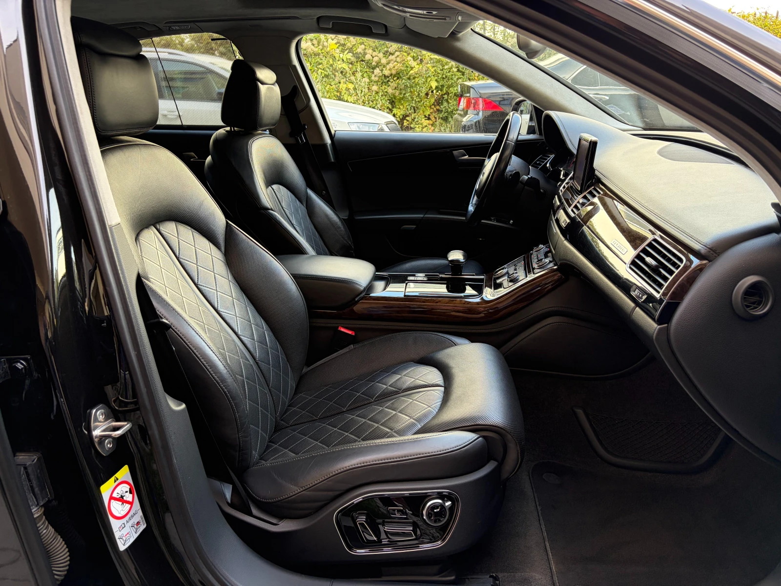 Audi A8 4.2 BiTDI V8 Quattro- Сменени вериги, снимка 15 - Автомобили и джипове - 56331448