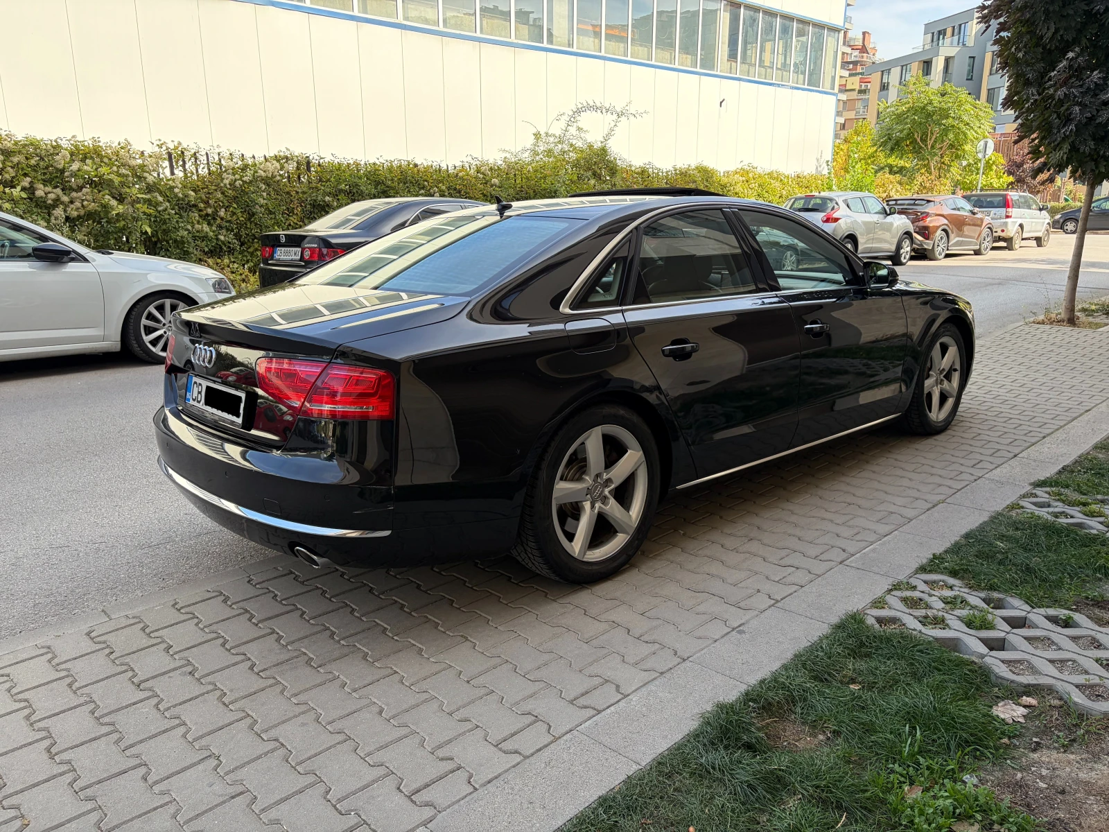 Audi A8 4.2 BiTDI V8 Quattro- Сменени вериги, снимка 3 - Автомобили и джипове - 56331448
