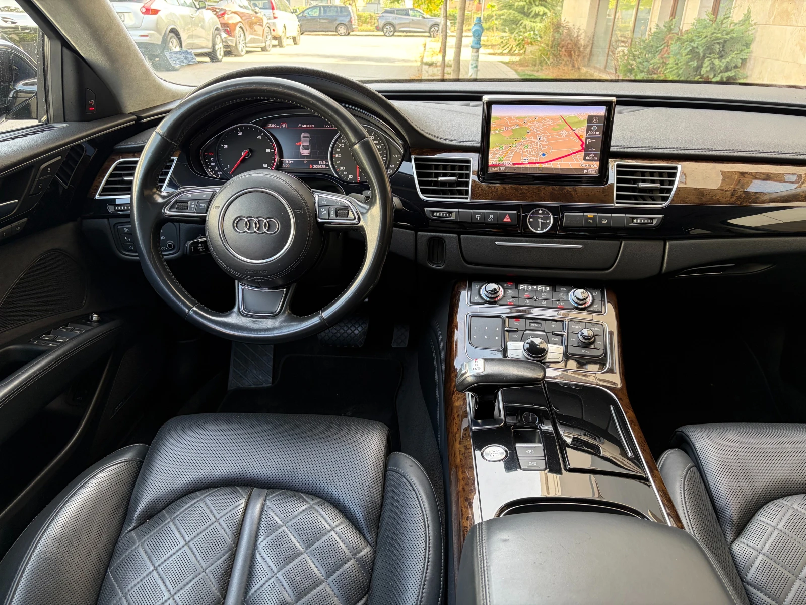 Audi A8 4.2 BiTDI V8 Quattro- Сменени вериги, снимка 7 - Автомобили и джипове - 56331448