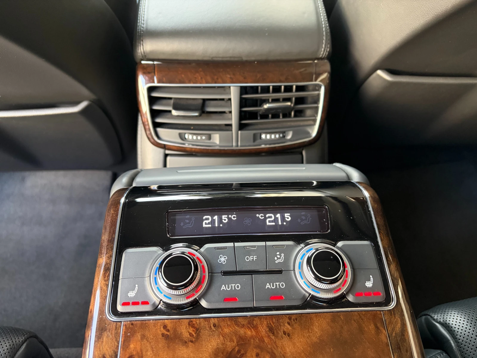 Audi A8 4.2 BiTDI V8 Quattro- Сменени вериги, снимка 14 - Автомобили и джипове - 56331448