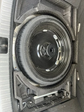 Skoda Karoq 2.0 TDI Executive - AWD, снимка 11