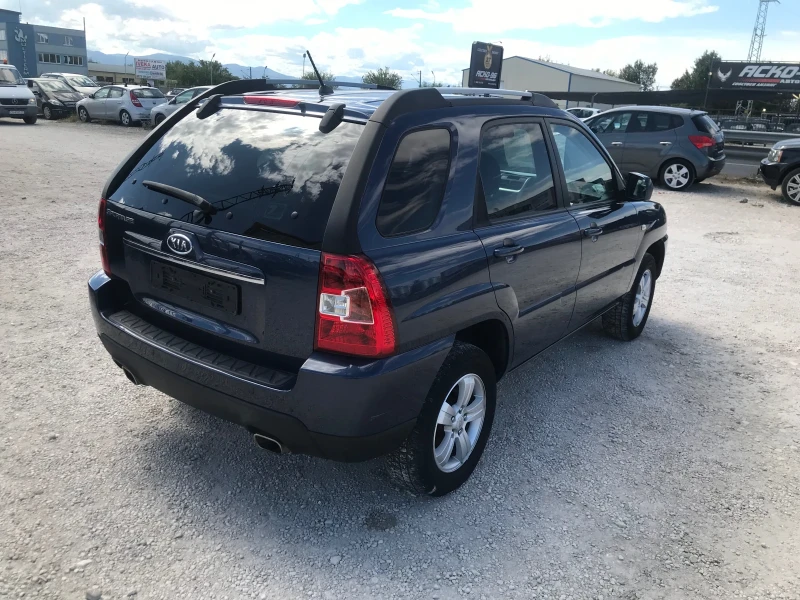 Kia Sportage 2, 0i газ фейс, снимка 3 - Автомобили и джипове - 47246199