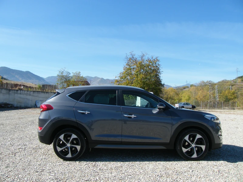 Hyundai Tucson 1.7CRDI 141kc EURO 6B, снимка 3 - Автомобили и джипове - 47692908