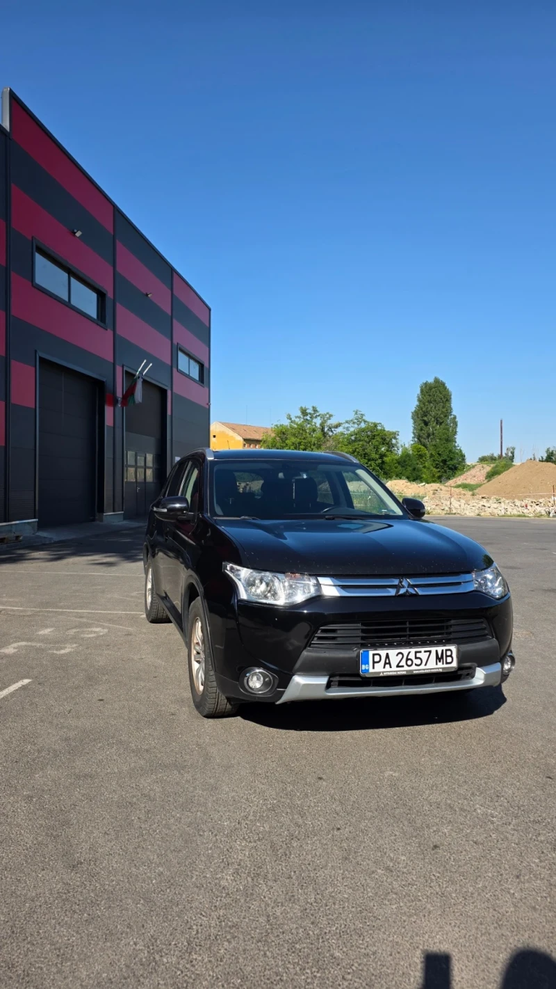 Mitsubishi Outlander Бензин/Газ, 2.0, 4WD, снимка 2 - Автомобили и джипове - 48407750