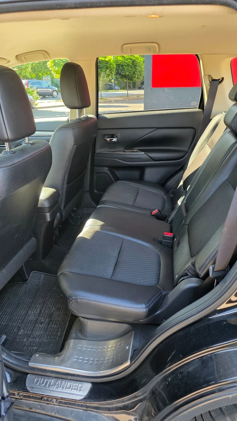 Mitsubishi Outlander Бензин/Газ, 2.0, 4WD, снимка 10 - Автомобили и джипове - 48407750