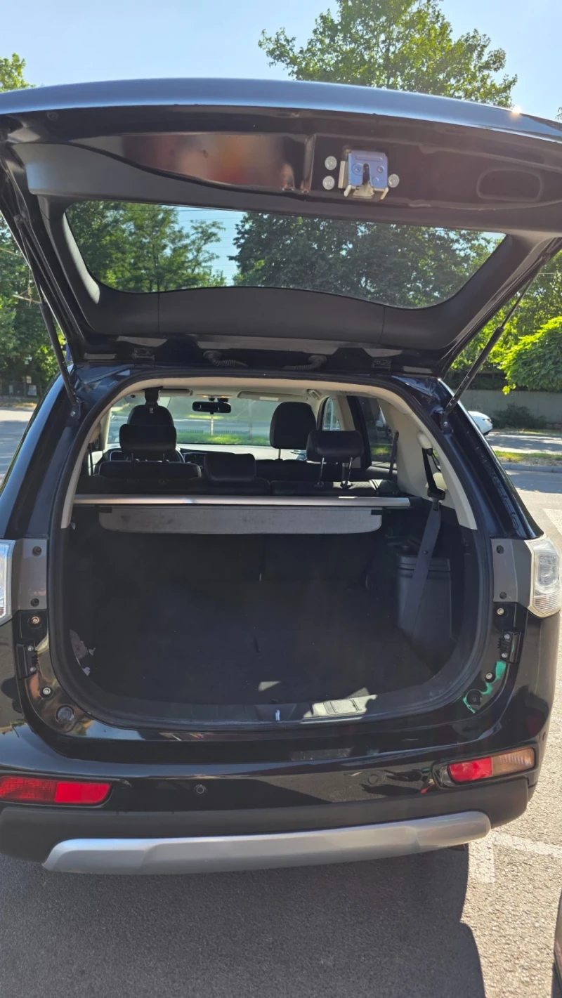 Mitsubishi Outlander Бензин/Газ, 2.0, 4WD, снимка 7 - Автомобили и джипове - 48407750