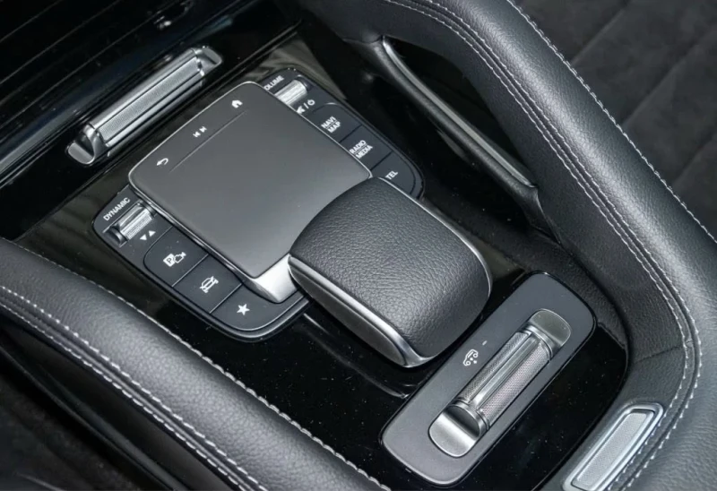 Mercedes-Benz GLE 350, снимка 17 - Автомобили и джипове - 51215206