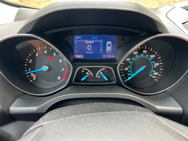 Ford Escape, снимка 13 - Автомобили и джипове - 52543218