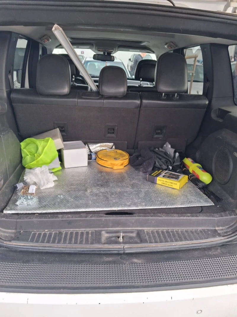 Jeep Cherokee, снимка 10 - Автомобили и джипове - 52793928