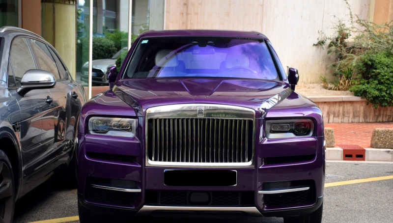 Rolls-Royce Cullinan 6.75 V12, снимка 2 - Автомобили и джипове - 53167523
