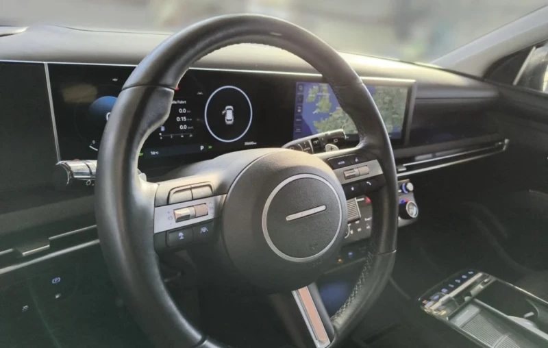 Hyundai Tucson Facelift 4x4 | FULL | Matrix LED | Panorama | HUD, снимка 12 - Автомобили и джипове - 53419574