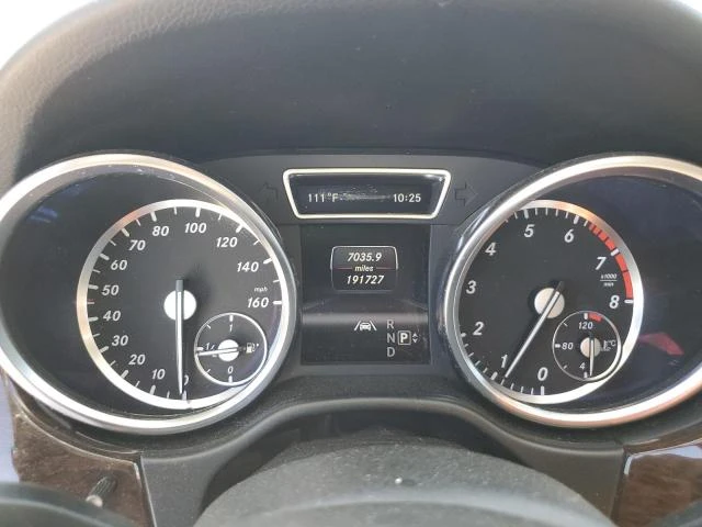 Mercedes-Benz ML 350 4Matic, снимка 11 - Автомобили и джипове - 47694917