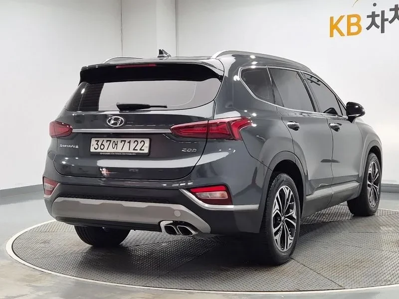 Hyundai Santa fe 2.0 2WD EXCLUSIVE, снимка 3 - Автомобили и джипове - 56293274