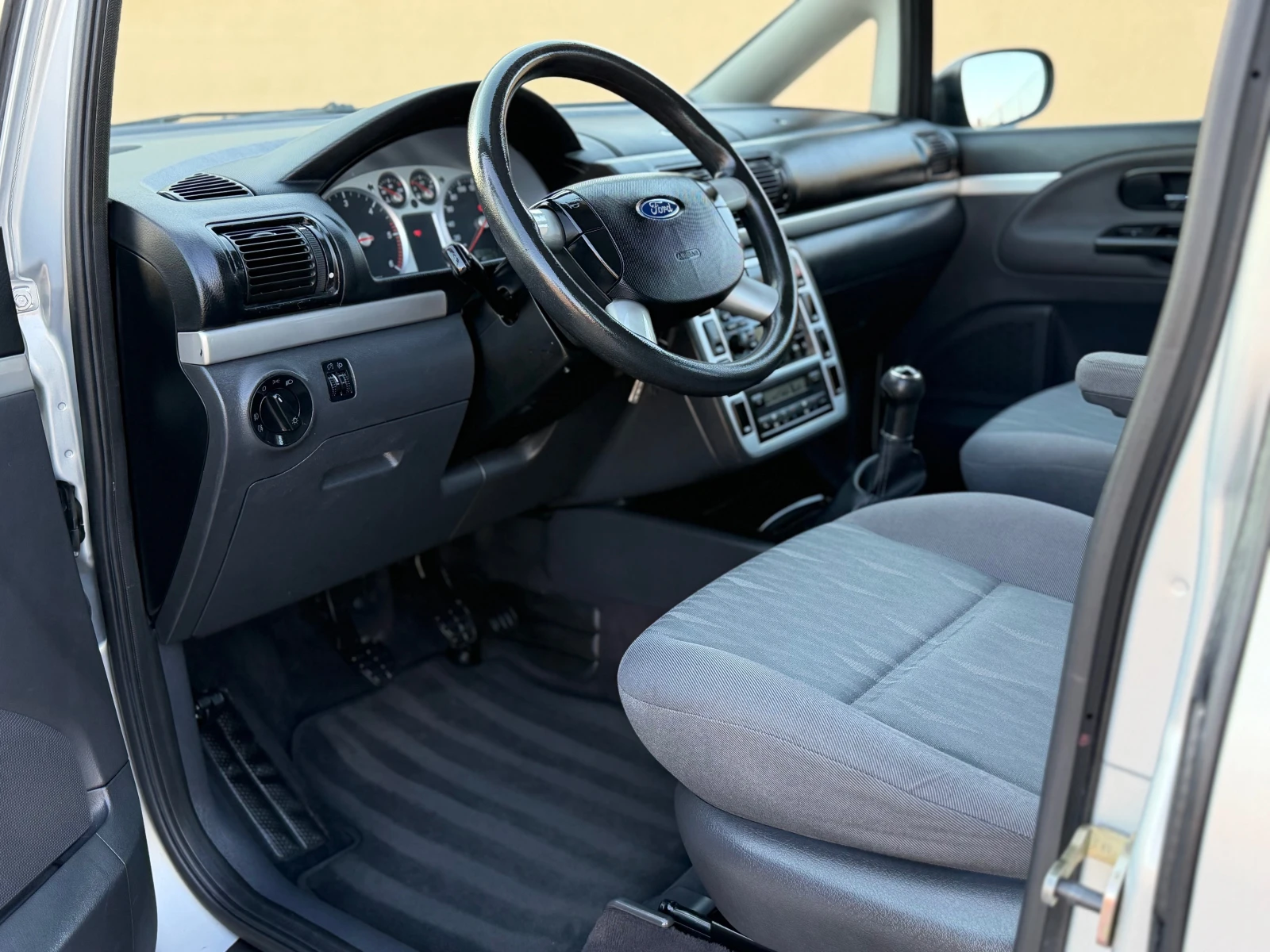 Ford Galaxy  * 166 ������ * ������* * 7 �����* * 1.9 TDI-116*  | Mobile.bg � ����������� 15