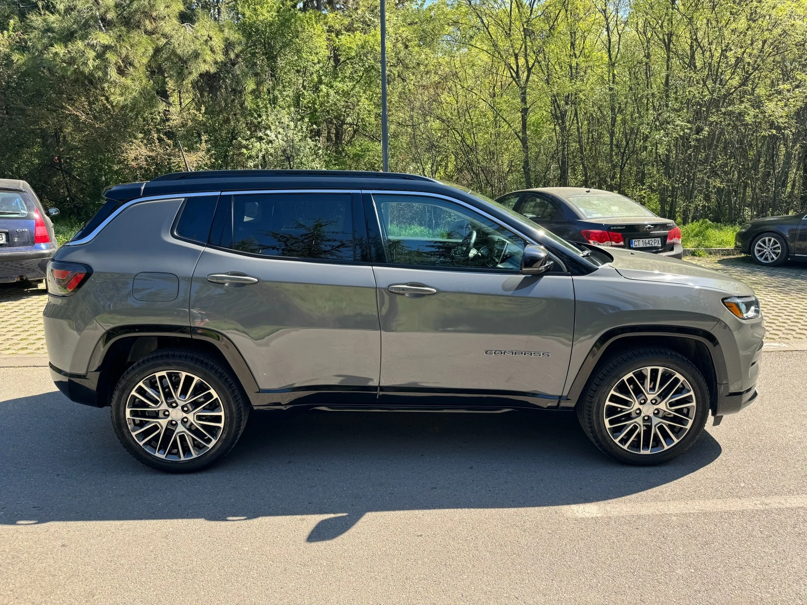 Jeep Compass LIMITED* Обдухване* Подгрев* CarPlay* LED - изображение 7