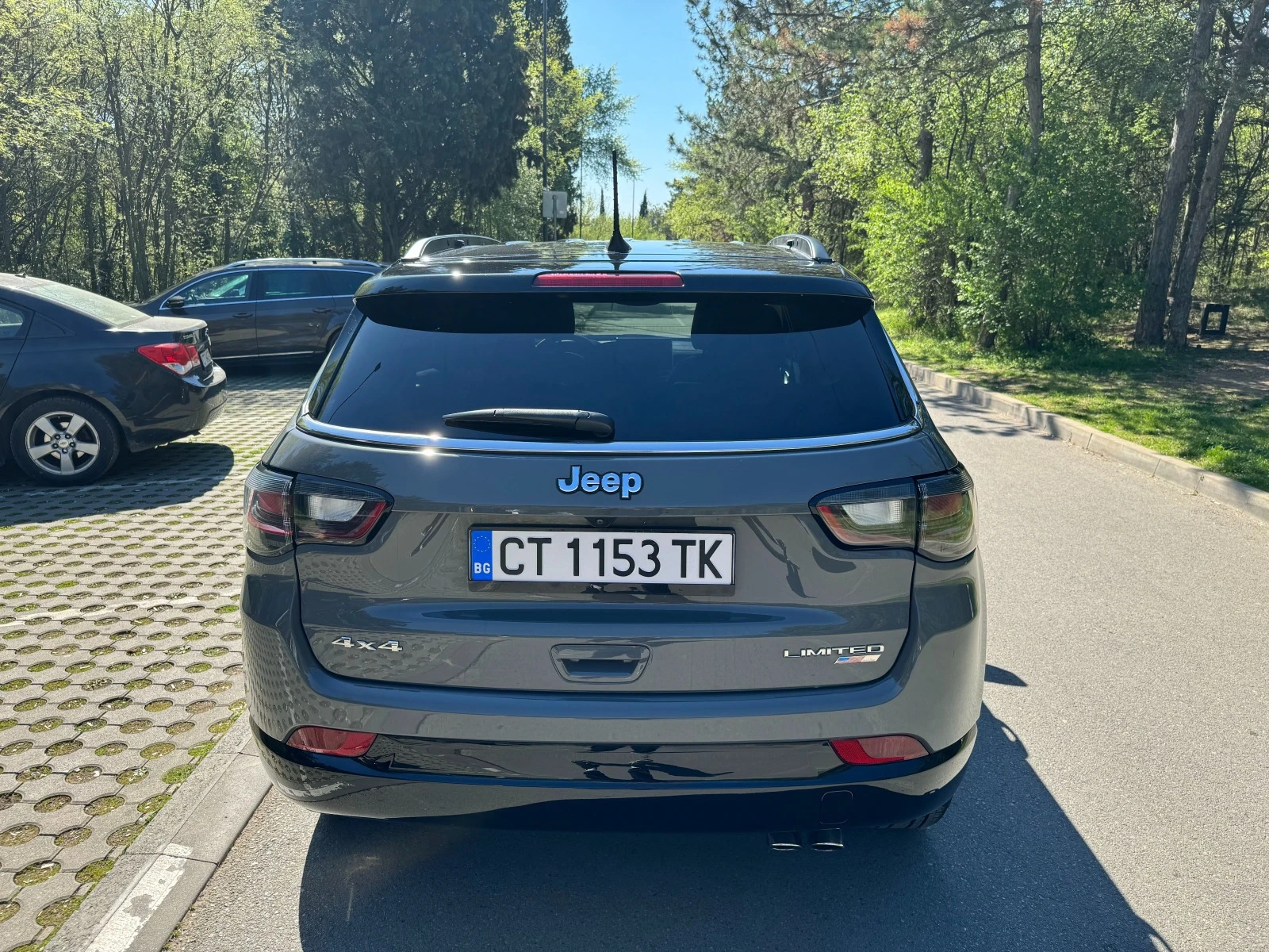 Jeep Compass LIMITED* Обдухване* Подгрев* CarPlay* LED - изображение 6