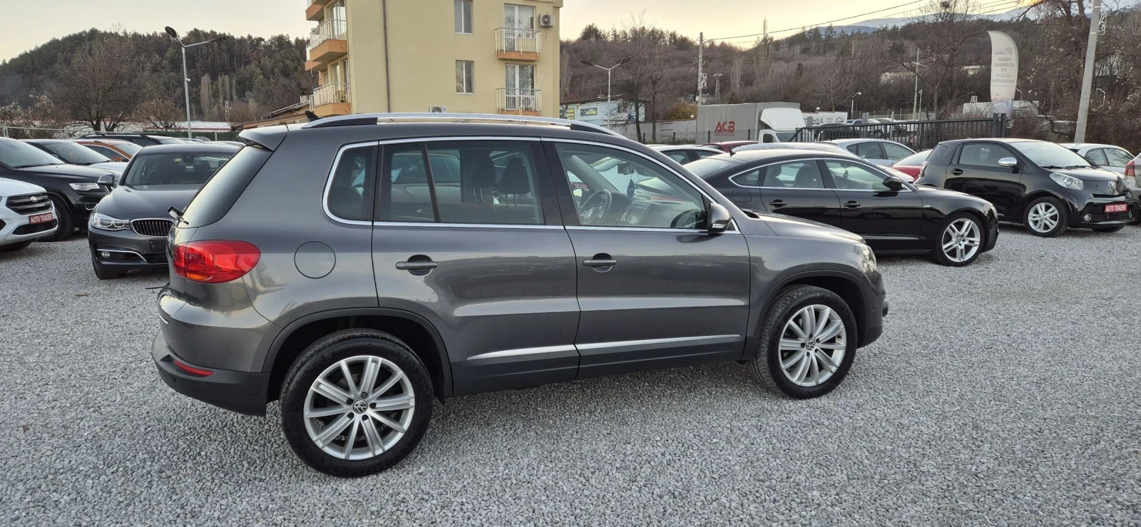 VW Tiguan 2.0Т-180кс.NAVY4Х4 - изображение 5