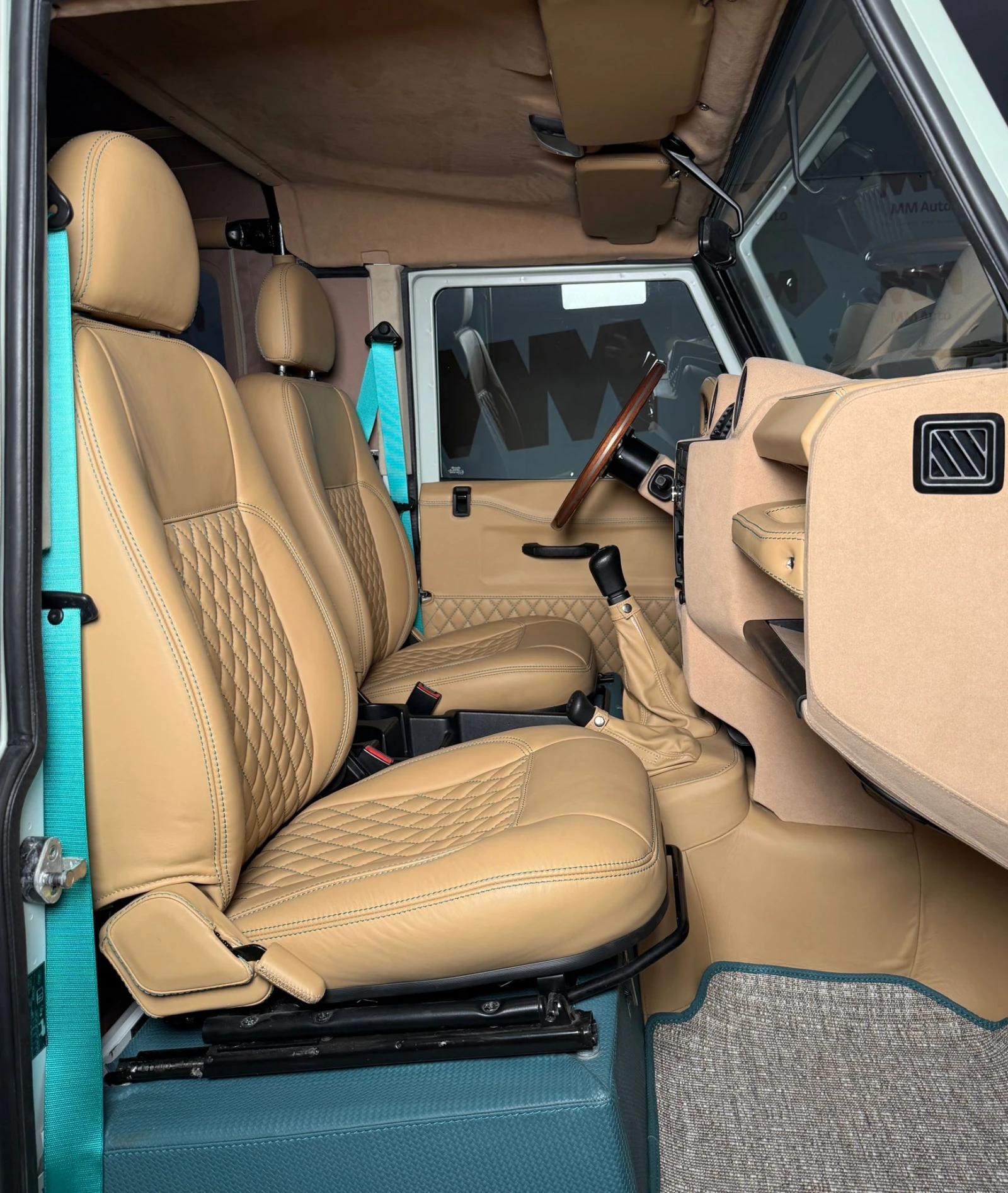 Land Rover Defender 110* Тунинг* Тапицерия* 1/1 - изображение 9