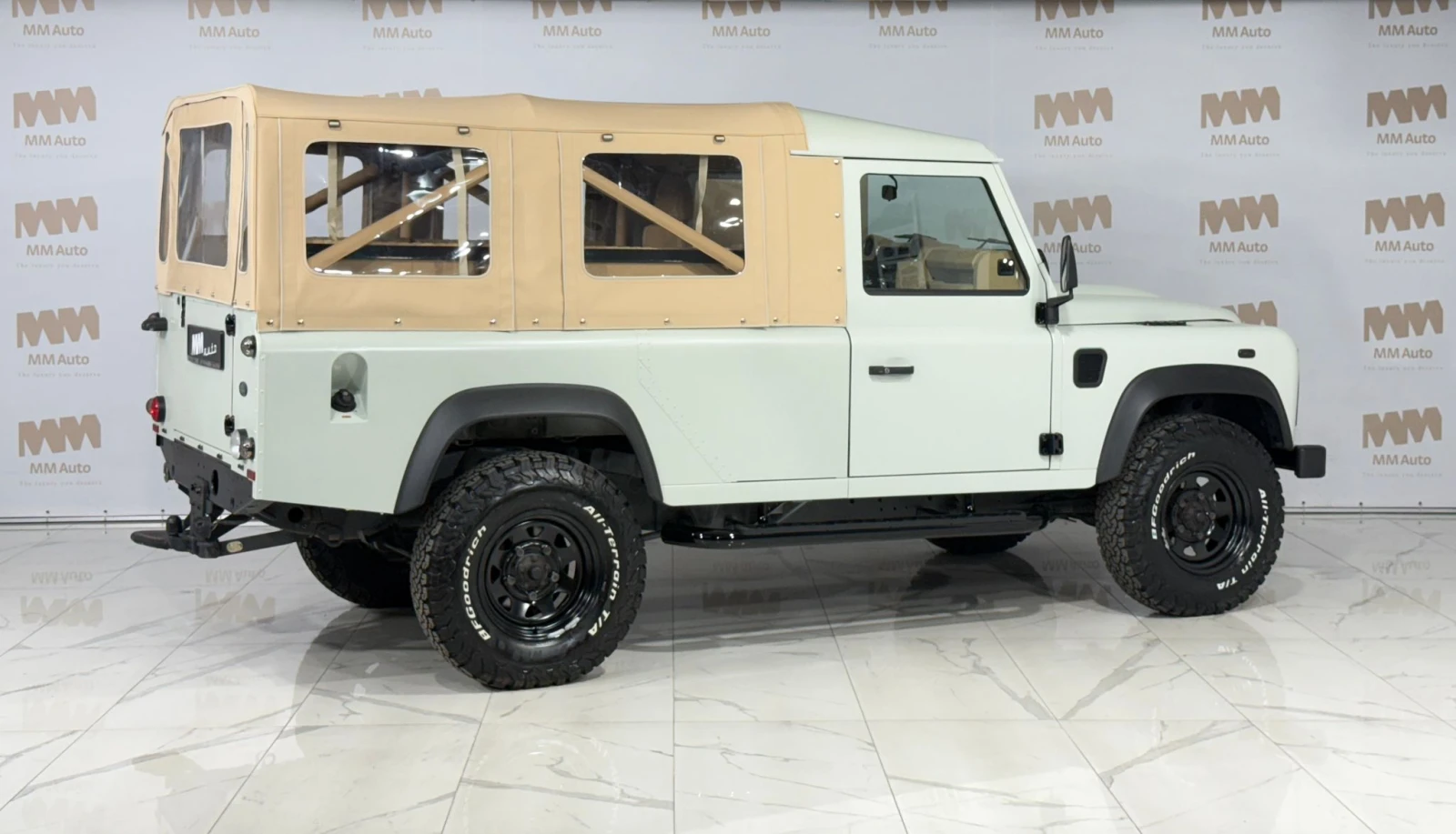 Land Rover Defender 110* Тунинг* Тапицерия* 1/1 - изображение 2